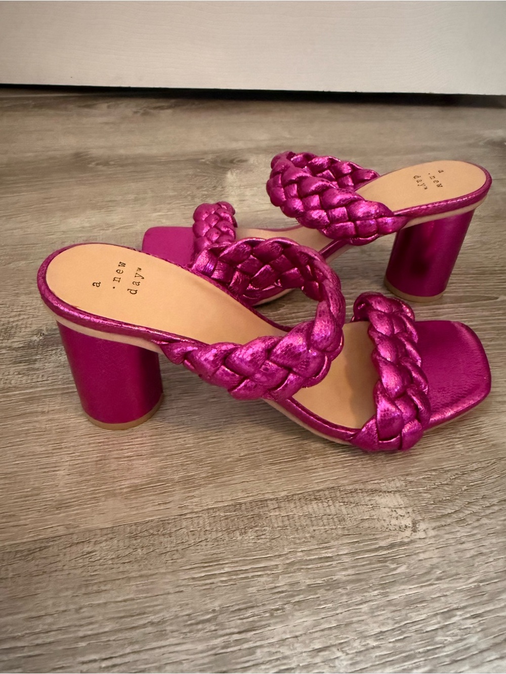 Metallic Fuchsia Scale Print Braided Strap Heeled Sandals